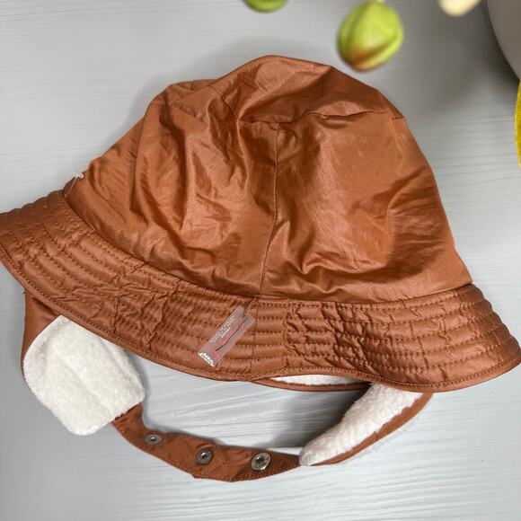 Free People sherpa bucket hat gorpcore reversible main image 4